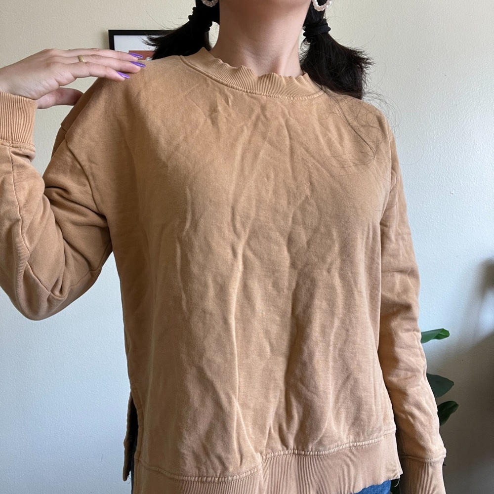 USED - Divided - Sweatshirt With no Print